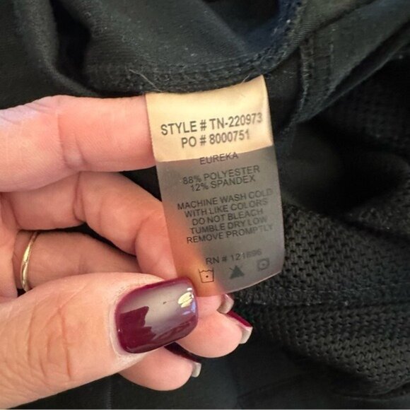 Title Nine Sylvan Hybrid Hiking Joggers Black Jogger Pants Size Small - Picture 9 of 10